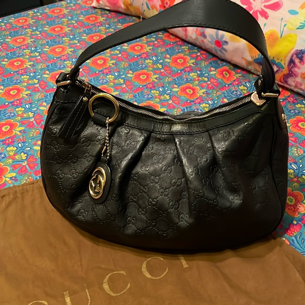 EXCELLENT CONDITION🔥 100% AUTHENTIC💗GUCCI SUKEY BAG💗💗💗